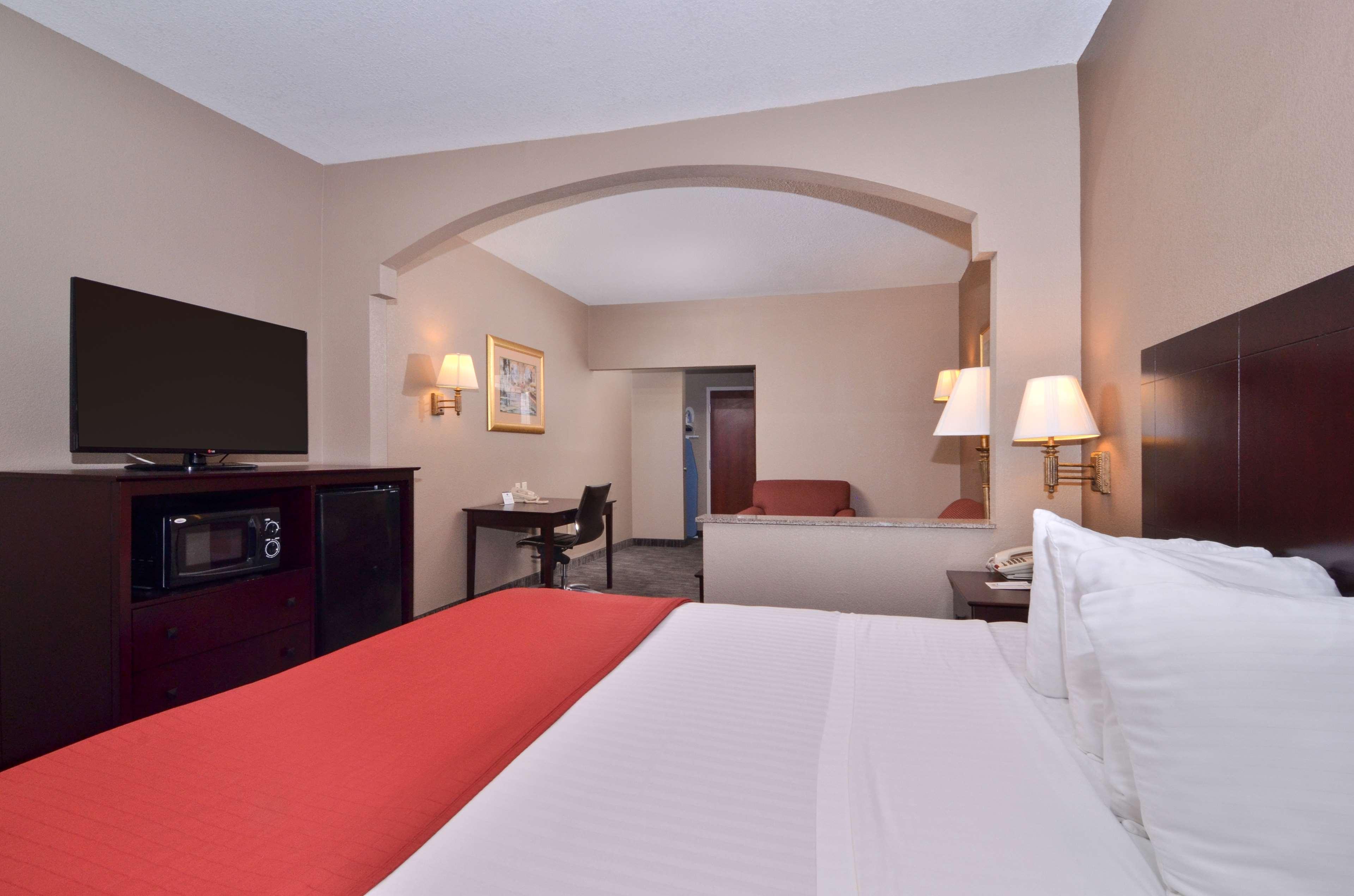 Best Western Dayton Inn & Suites Buitenkant foto