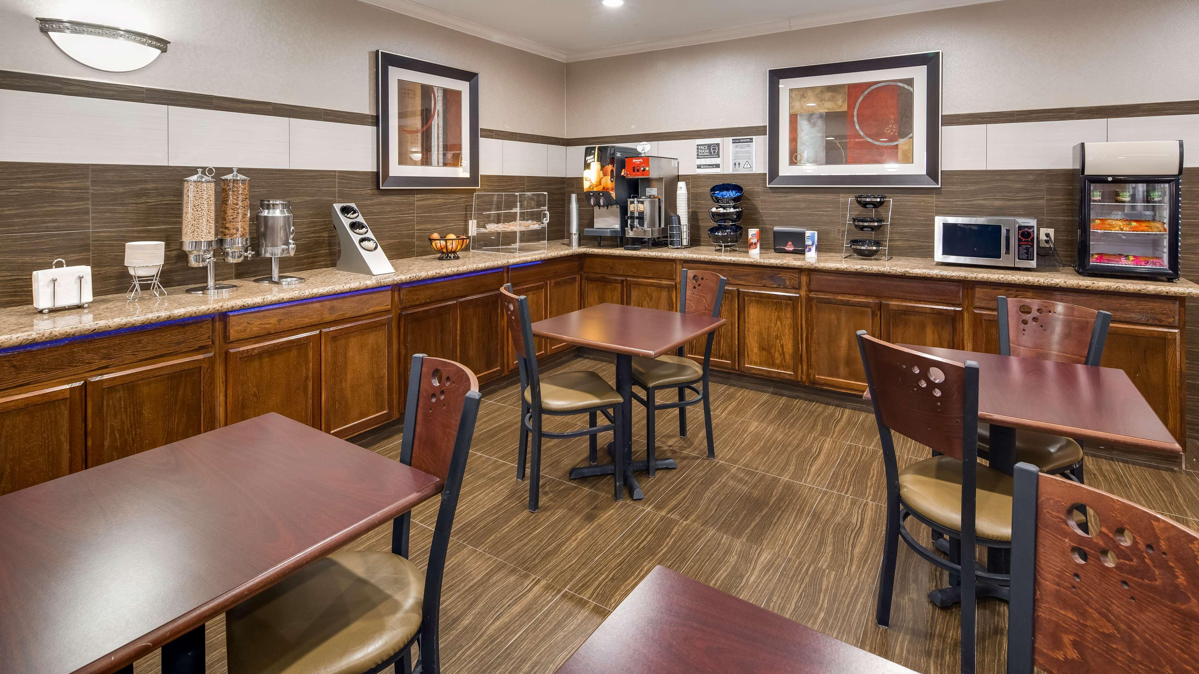 Best Western Dayton Inn & Suites Buitenkant foto