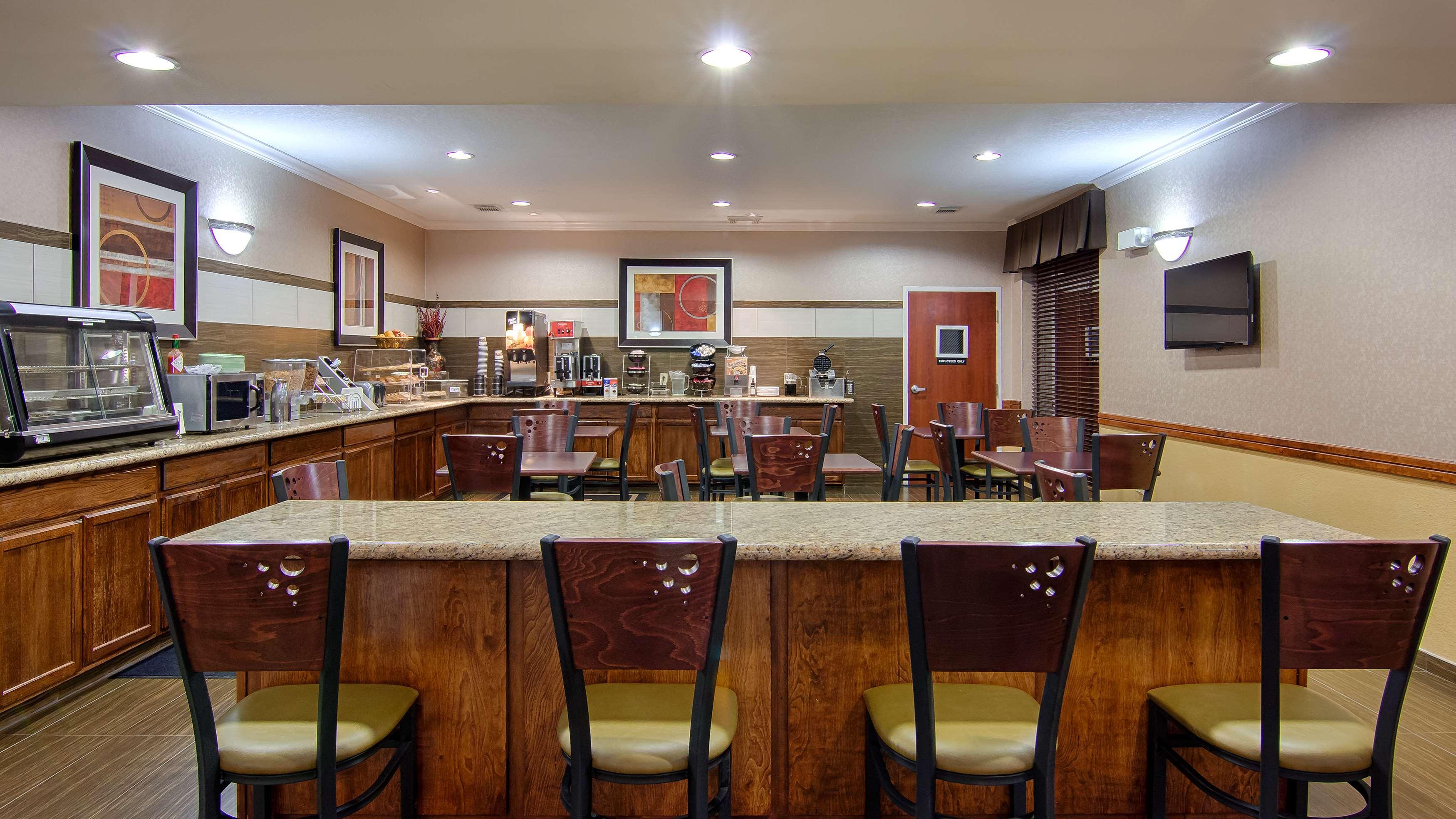 Best Western Dayton Inn & Suites Buitenkant foto