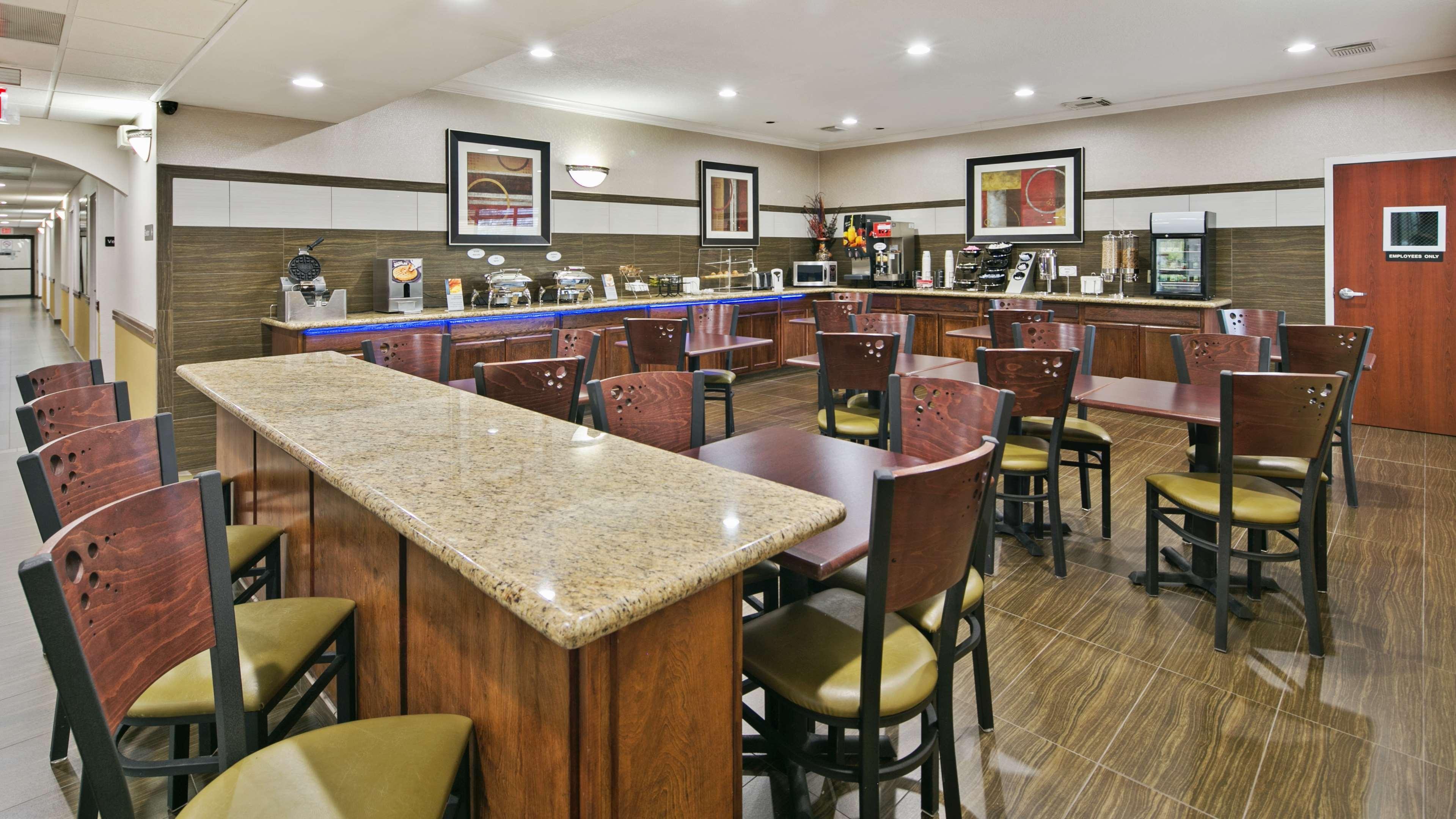 Best Western Dayton Inn & Suites Buitenkant foto