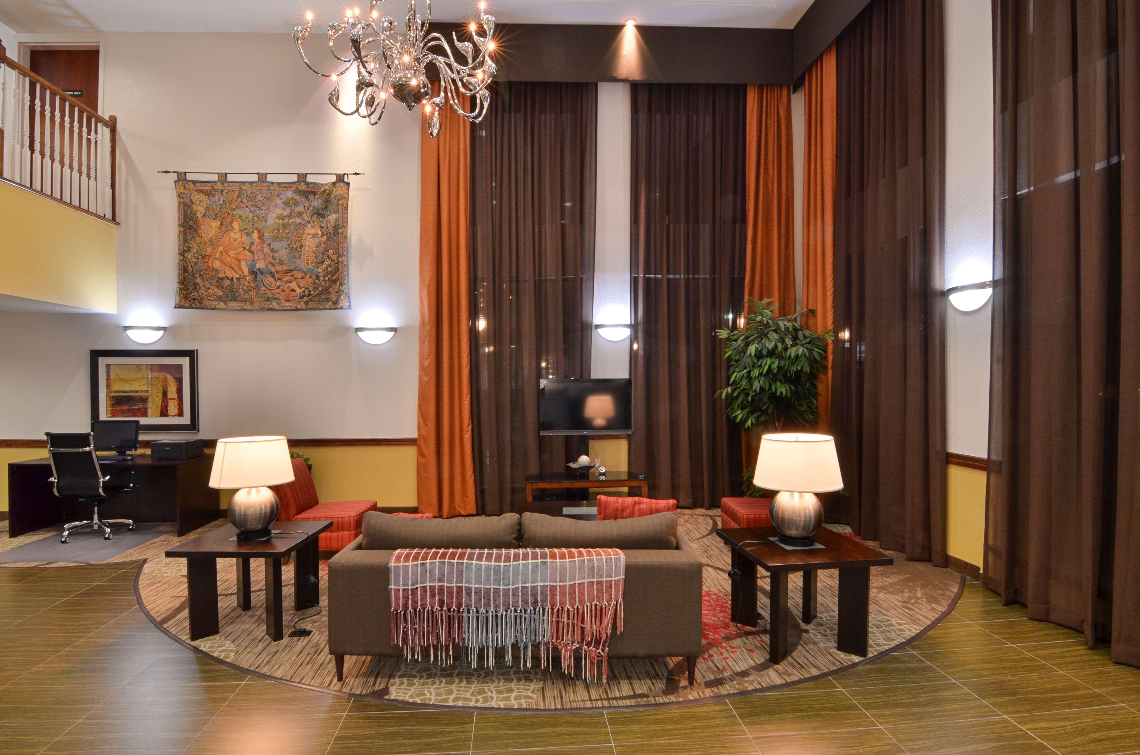 Best Western Dayton Inn & Suites Buitenkant foto